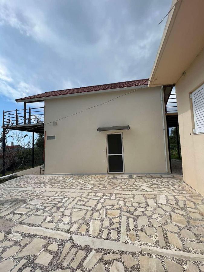 Вилла Attic View Лутса Экстерьер фото